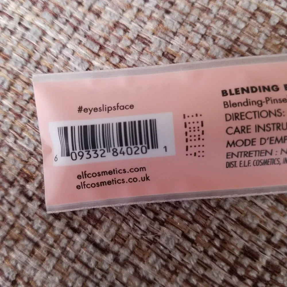 💋 4 for $12 ELF Blending Brush  e.l.f. #84020, New, Unopened